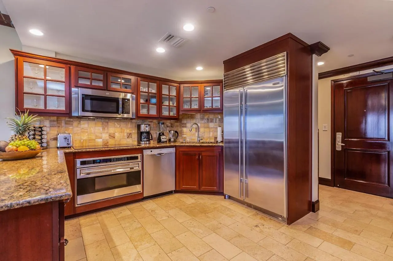 Waipouli Beach Resort Exquisite Ocean View Condo In Oceanfront H Building! Kapa'a Appartement